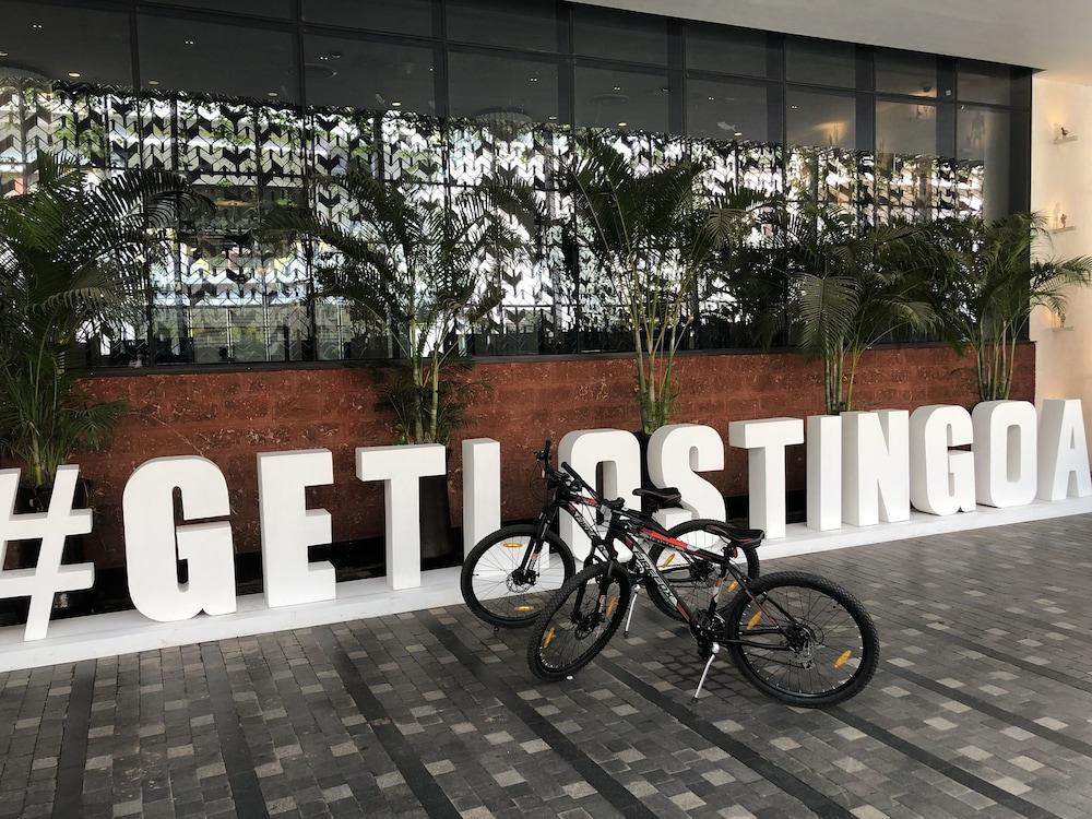 Hyatt Centric Candolim Goa Екстер'єр фото #GETLOSTINGOA