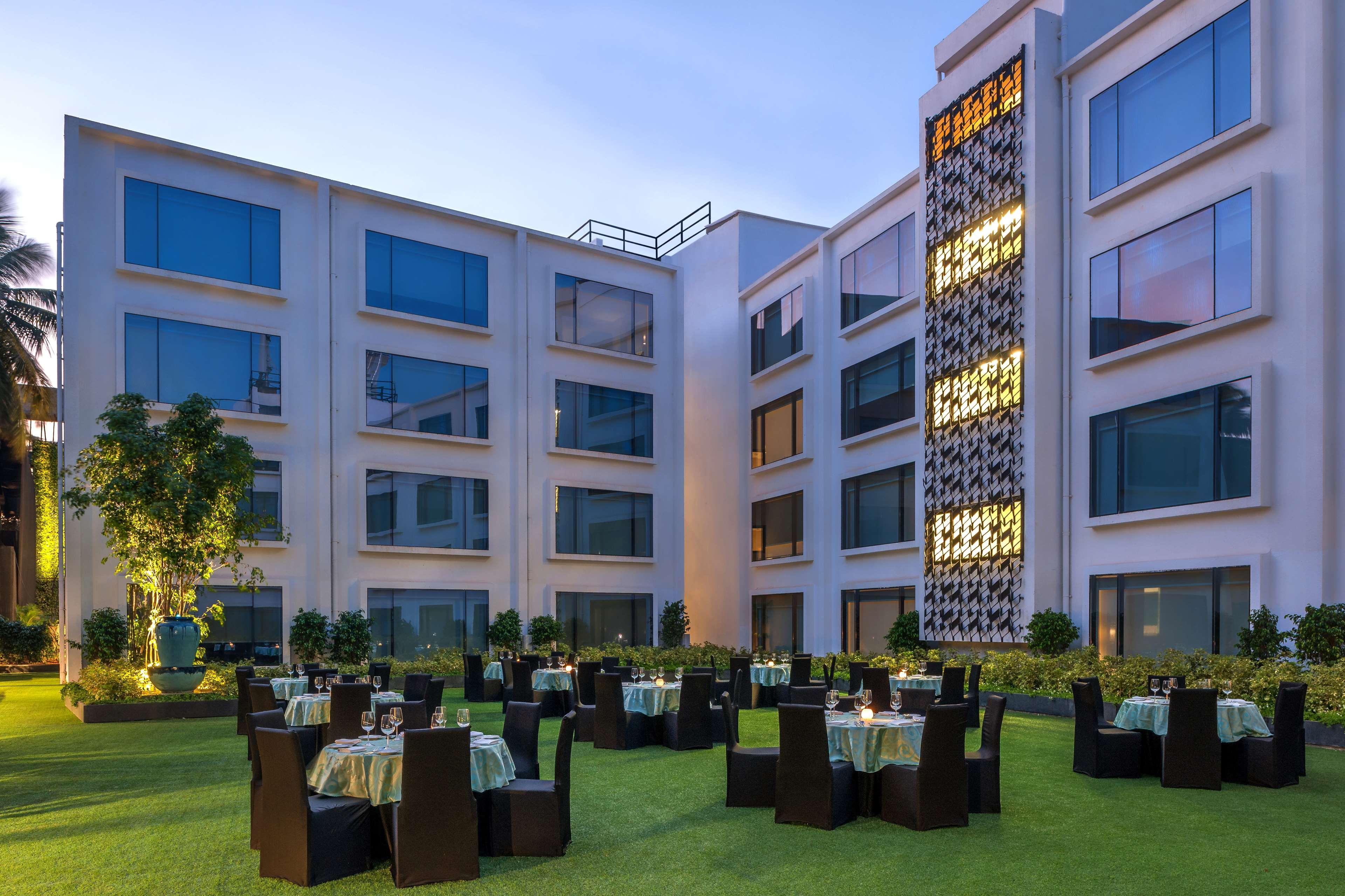 Hyatt Centric Candolim Goa Екстер'єр фото The Park, New Delhi