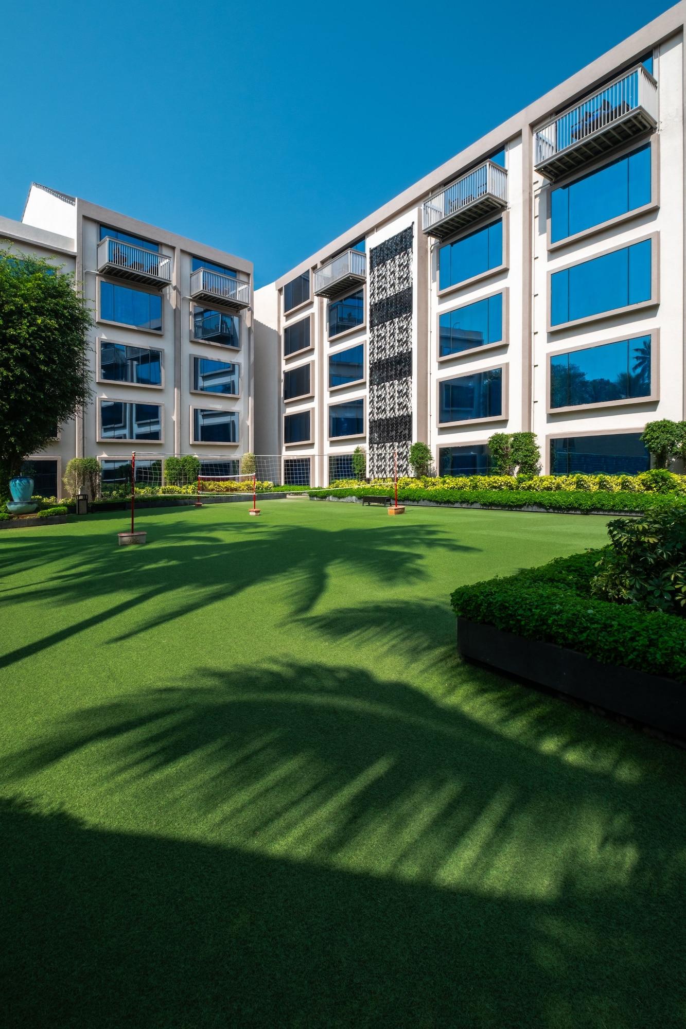Hyatt Centric Candolim Goa Екстер'єр фото The University of Law, Birmingham