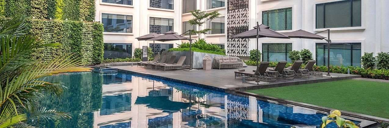 Hyatt Centric Candolim Goa Екстер'єр фото The swimming pool at the hotel